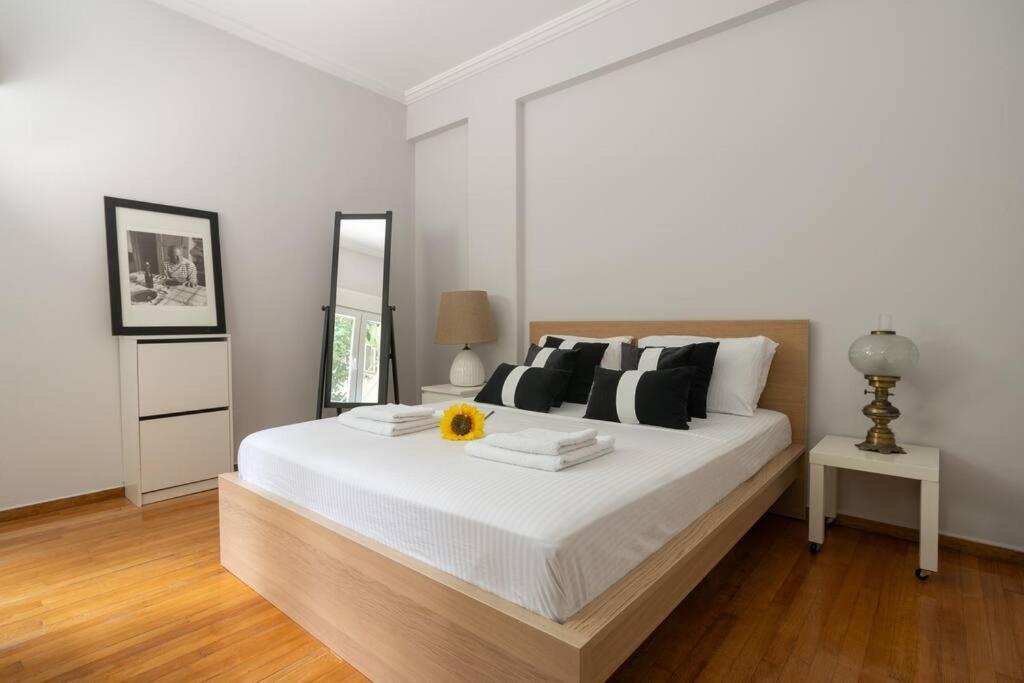 Апартаменти Chic N Central Apt In Kolonaki Афіни Екстер'єр фото